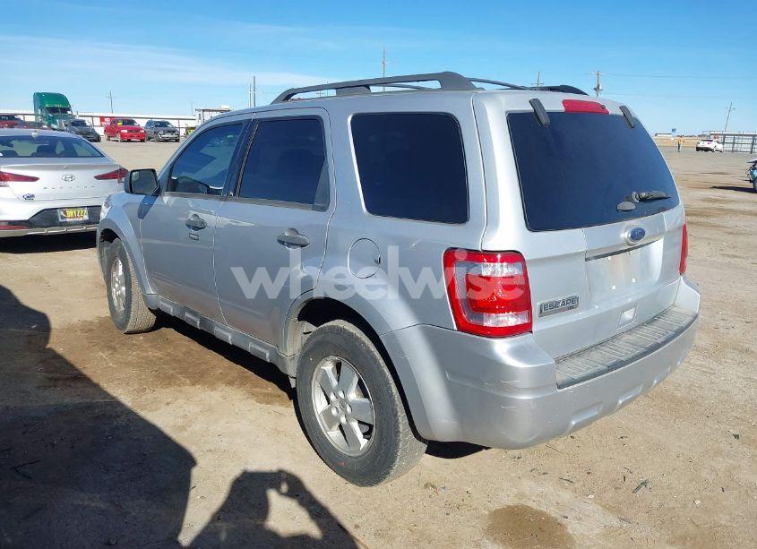 Photo 3 of 2012 Ford Escape XLT (VIN 1FMCU0D79CKC65562)
