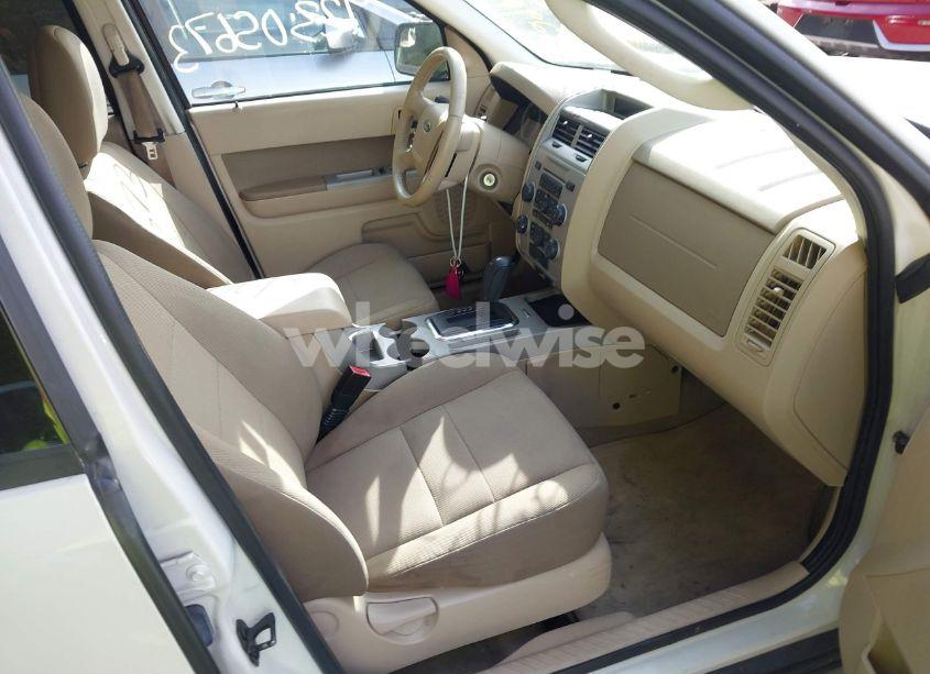 Photo 5 of 2010 Ford Escape XLT (VIN 1FMCU0D7XAKA34862)