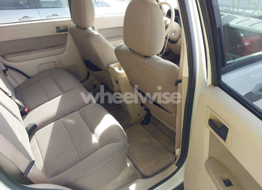 Photo 8 of 2010 Ford Escape XLT (VIN 1FMCU0D7XAKA34862)