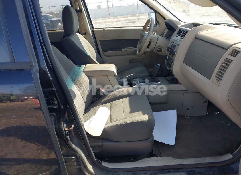 Photo 5 of 2010 Ford Escape XLT (VIN 1FMCU0D7XAKA85861)