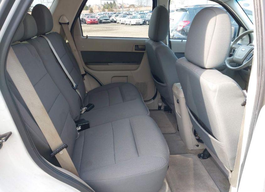 Photo 8 of 2010 Ford Escape XLT (VIN 1FMCU0D7XAKB20186)