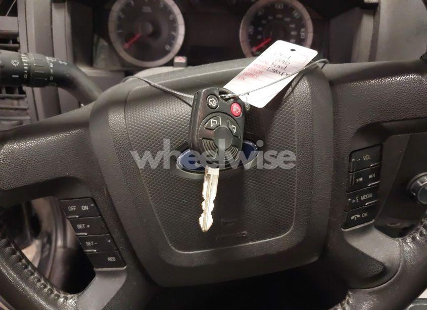Photo 11 of 2010 Ford Escape XLT (VIN 1FMCU0D7XAKB31172)