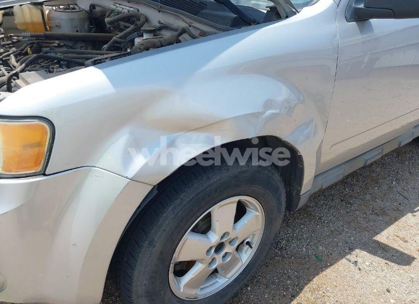 Photo 6 of 2010 Ford Escape XLT (VIN 1FMCU0D7XAKB40843)