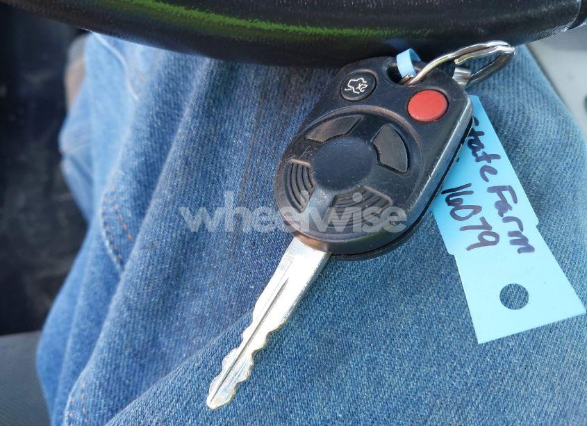 Photo 11 of 2010 Ford Escape XLT (VIN 1FMCU0D7XAKB62339)