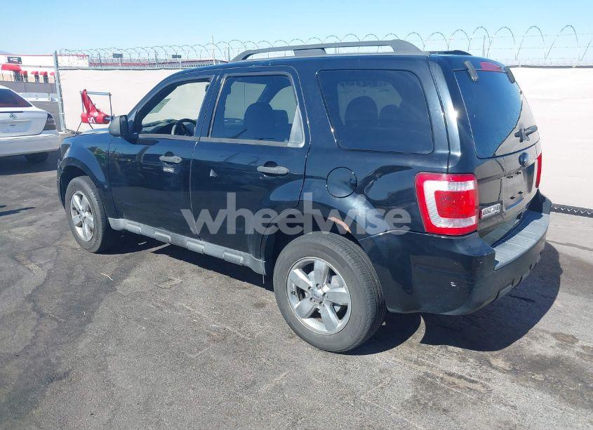 Photo 3 of 2010 Ford Escape XLT (VIN 1FMCU0D7XAKC48394)