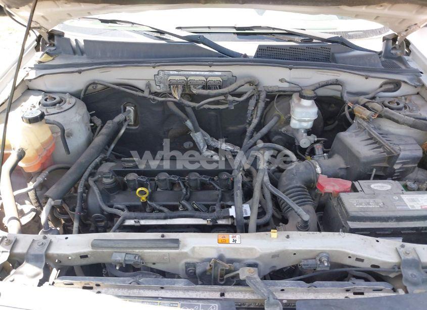 Photo 10 of 2010 Ford Escape XLT (VIN 1FMCU0D7XAKC77183)