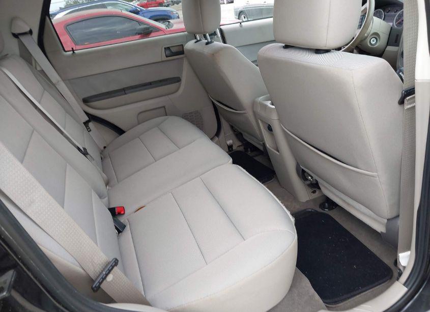 Photo 8 of 2011 Ford Escape XLT (VIN 1FMCU0D7XBKA47497)