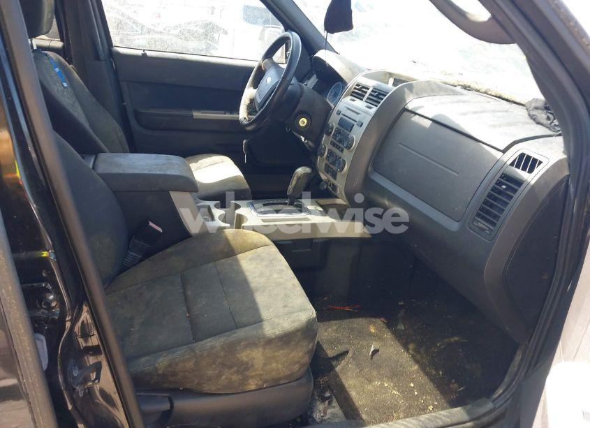 Photo 5 of 2011 Ford Escape XLT (VIN 1FMCU0D7XBKA54899)