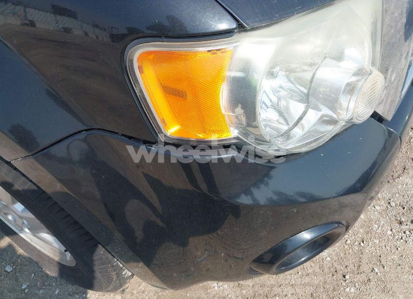 Photo 13 of 2011 Ford Escape XLT (VIN 1FMCU0D7XBKB20139)