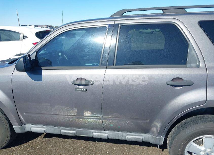 Photo 14 of 2011 Ford Escape XLT (VIN 1FMCU0D7XBKC62734)