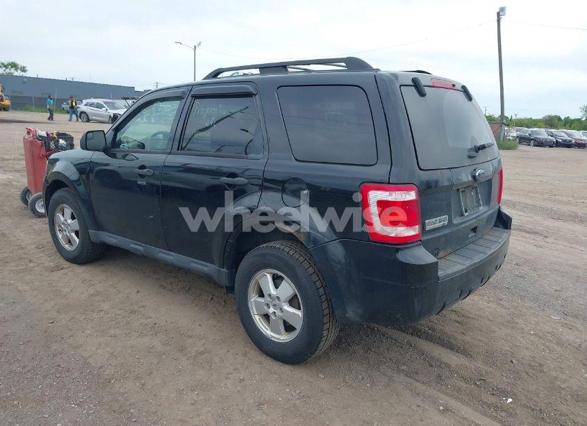 Photo 3 of 2012 Ford Escape XLT (VIN 1FMCU0D7XCKA05798)