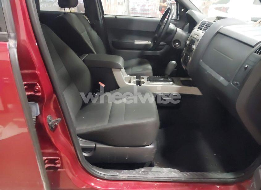 Photo 5 of 2012 Ford Escape XLT (VIN 1FMCU0D7XCKB02676)