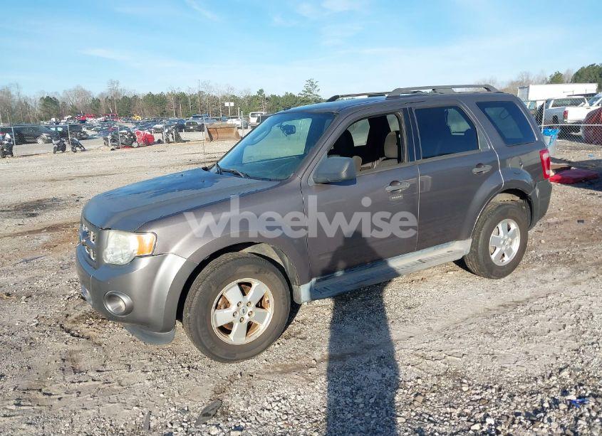 Photo 2 of 2012 Ford Escape XLT (VIN 1FMCU0D7XCKB94131)
