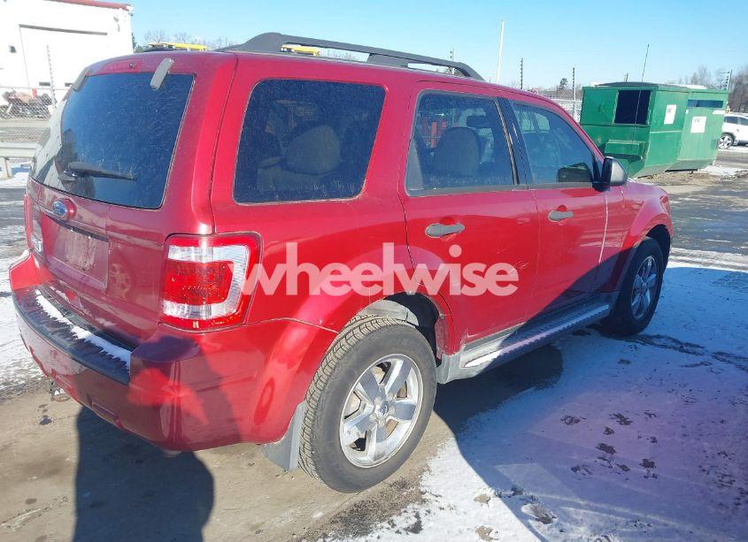 Photo 4 of 2012 Ford Escape XLT (VIN 1FMCU0D7XCKC39083)