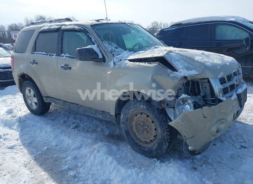 2012 Ford Escape XLT (VIN 1FMCU0D7XCKC75095) main photo