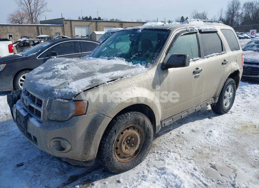 Photo 2 of 2012 Ford Escape XLT (VIN 1FMCU0D7XCKC75095)