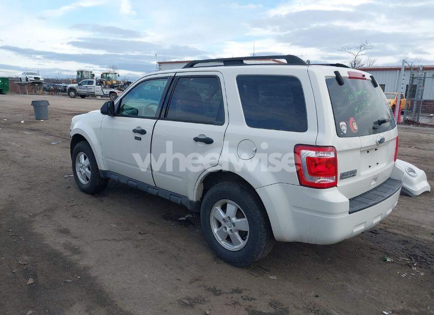 Photo 3 of 2012 Ford Escape XLT (VIN 1FMCU0D7XCKC79793)