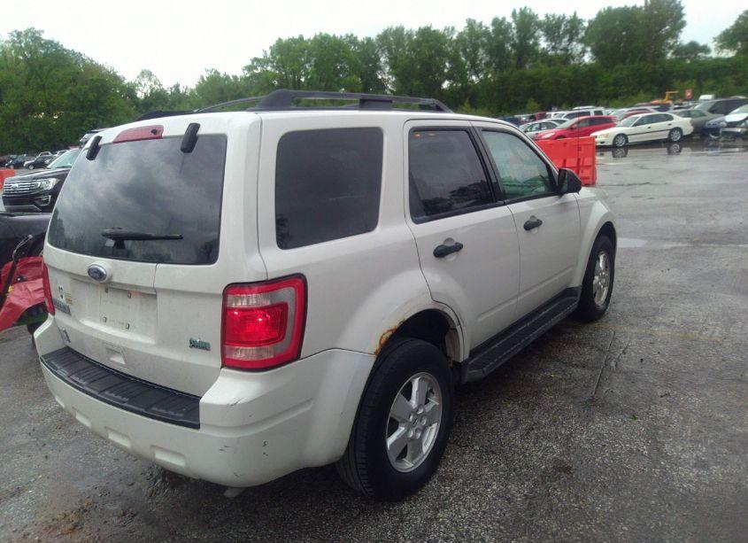 Photo 4 of 2010 Ford Escape XLT (VIN 1FMCU0DG0AKA44302)