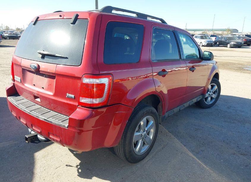 Photo 4 of 2010 Ford Escape XLT (VIN 1FMCU0DG0AKB09343)