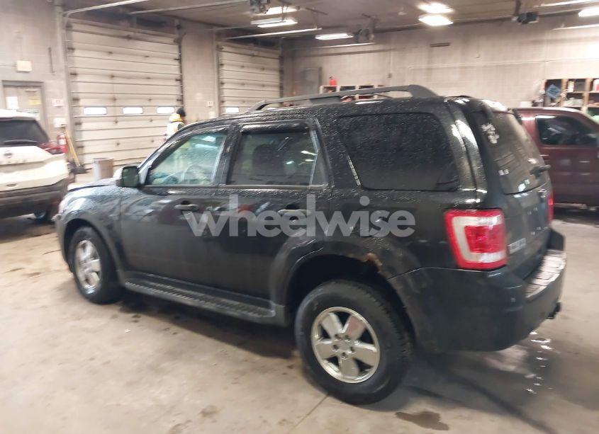 Photo 14 of 2011 Ford Escape XLT (VIN 1FMCU0DG0BKA12936)