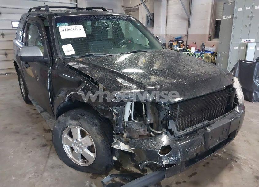 Photo 6 of 2011 Ford Escape XLT (VIN 1FMCU0DG0BKA12936)