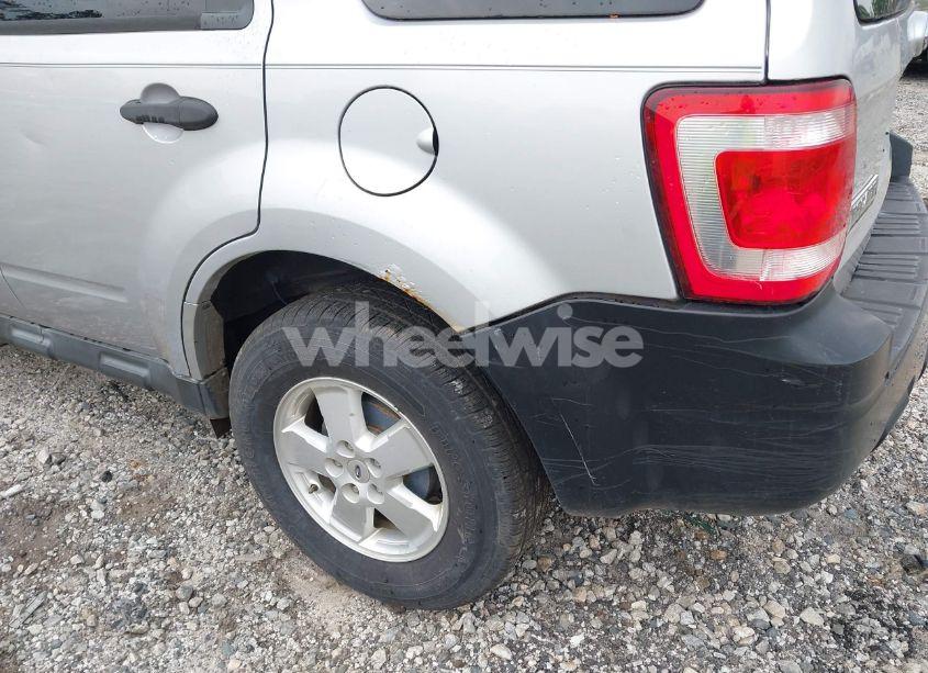 Photo 12 of 2011 Ford Escape XLT (VIN 1FMCU0DG0BKA86504)