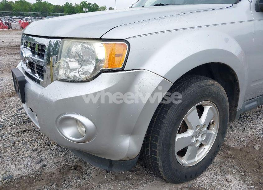 Photo 14 of 2011 Ford Escape XLT (VIN 1FMCU0DG0BKA86504)