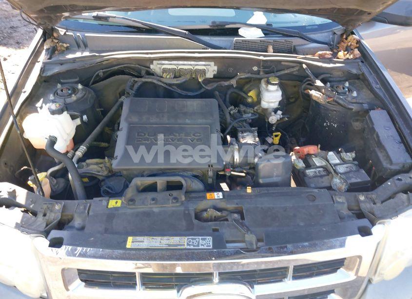 Photo 10 of 2011 Ford Escape XLT (VIN 1FMCU0DG0BKB09537)