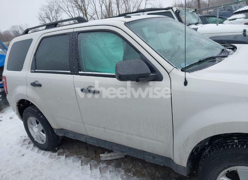 Photo 14 of 2011 Ford Escape XLT (VIN 1FMCU0DG0BKB83024)