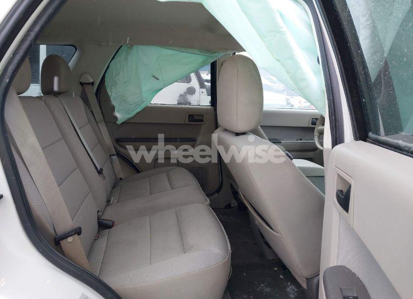 Photo 8 of 2011 Ford Escape XLT (VIN 1FMCU0DG0BKB83024)