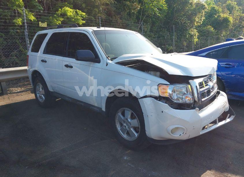 2012 Ford Escape XLT (VIN 1FMCU0DG0CKB13914) main photo