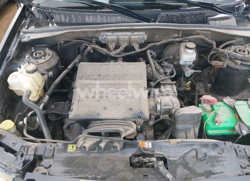 Photo 10 of 2010 Ford Escape XLT (VIN 1FMCU0DG1AKA04665)