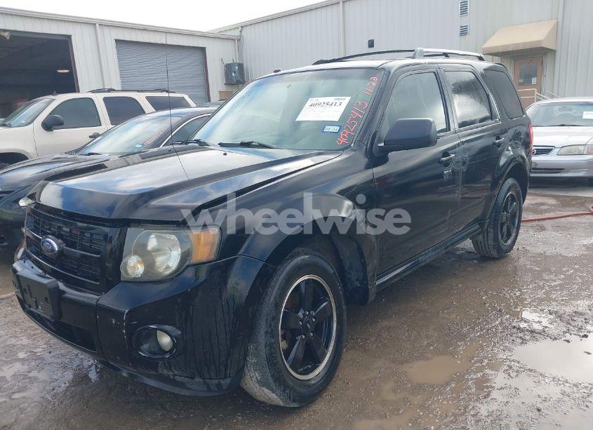 Photo 6 of 2010 Ford Escape XLT (VIN 1FMCU0DG1AKA04665)