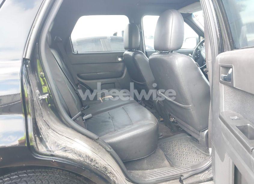 Photo 8 of 2010 Ford Escape XLT (VIN 1FMCU0DG1AKA04665)