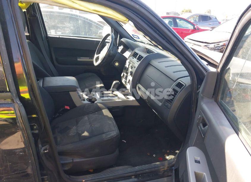 Photo 5 of 2010 Ford Escape XLT (VIN 1FMCU0DG1AKA15388)