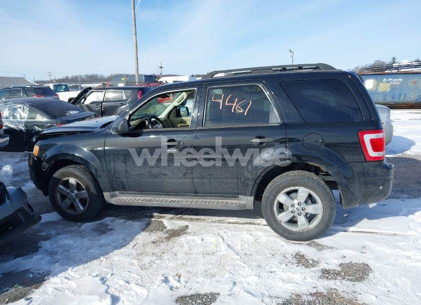 Photo 14 of 2010 Ford Escape XLT (VIN 1FMCU0DG1AKA87157)
