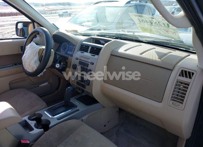 Photo 5 of 2010 Ford Escape XLT (VIN 1FMCU0DG1AKA87157)