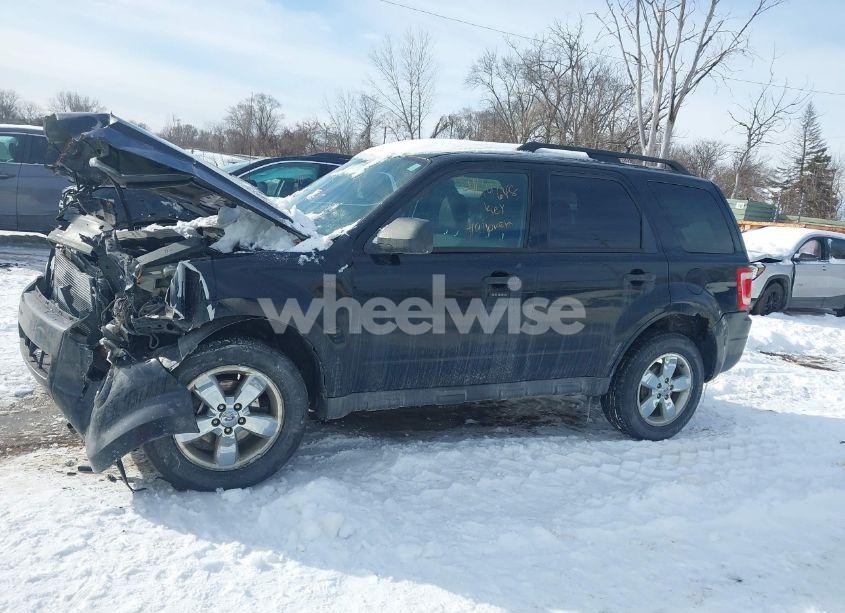 Photo 14 of 2010 Ford Escape XLT (VIN 1FMCU0DG1AKA95680)