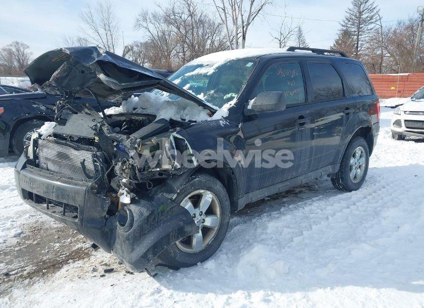Photo 2 of 2010 Ford Escape XLT (VIN 1FMCU0DG1AKA95680)