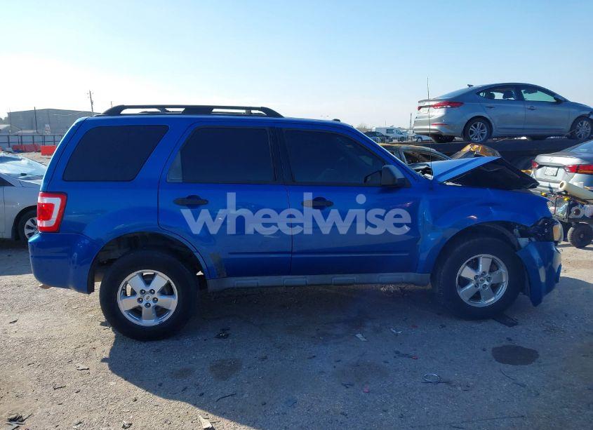 Photo 13 of 2011 Ford Escape XLT (VIN 1FMCU0DG1BKA43760)