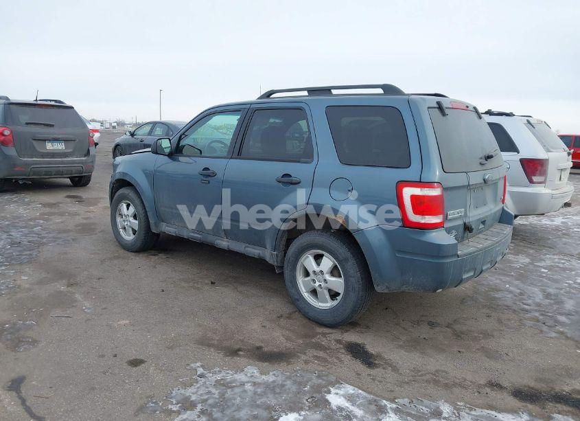 Photo 3 of 2011 Ford Escape XLT (VIN 1FMCU0DG1BKC52898)