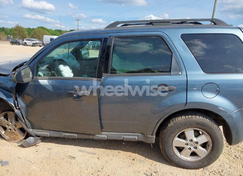 Photo 14 of 2011 Ford Escape XLT (VIN 1FMCU0DG1BKC70141)