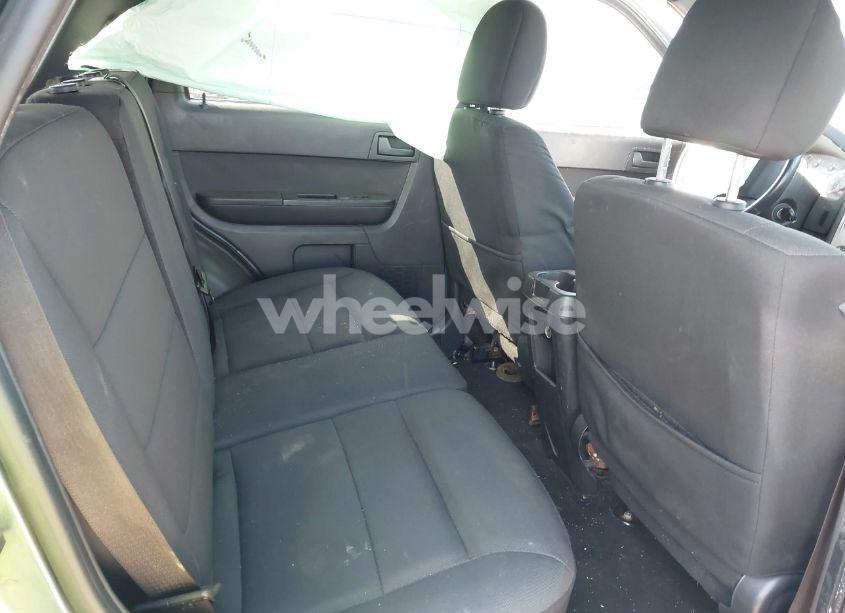 Photo 8 of 2011 Ford Escape XLT (VIN 1FMCU0DG1BKC70141)