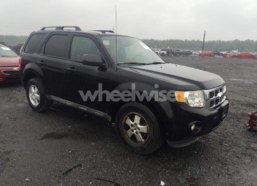 2012 Ford Escape XLT (VIN 1FMCU0DG1CKA04684) main photo