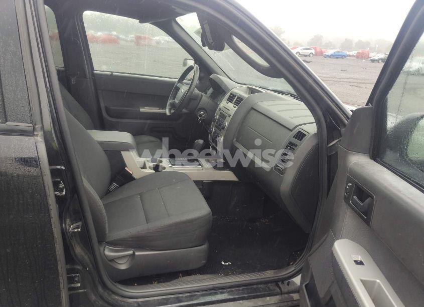 Photo 5 of 2012 Ford Escape XLT (VIN 1FMCU0DG1CKA04684)