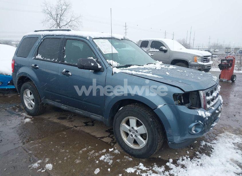 2012 Ford Escape XLT (VIN 1FMCU0DG1CKB29698) main photo