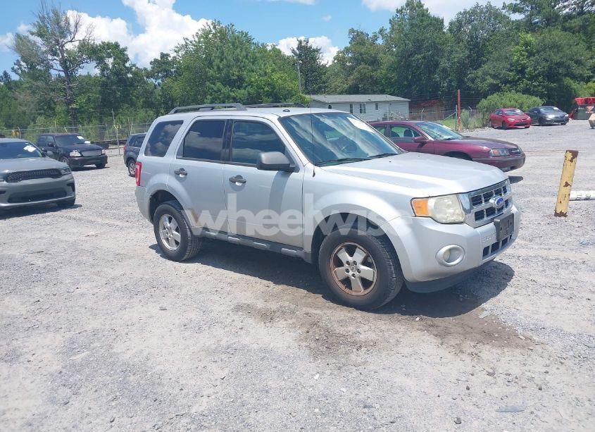 2012 Ford Escape XLT (VIN 1FMCU0DG1CKB79680) main photo