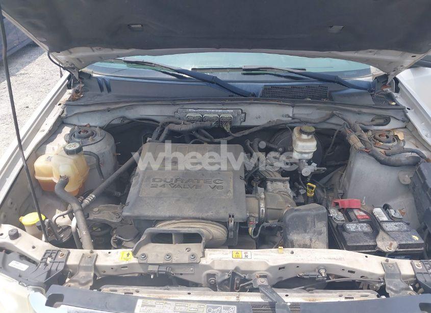 Photo 10 of 2012 Ford Escape XLT (VIN 1FMCU0DG1CKB79680)