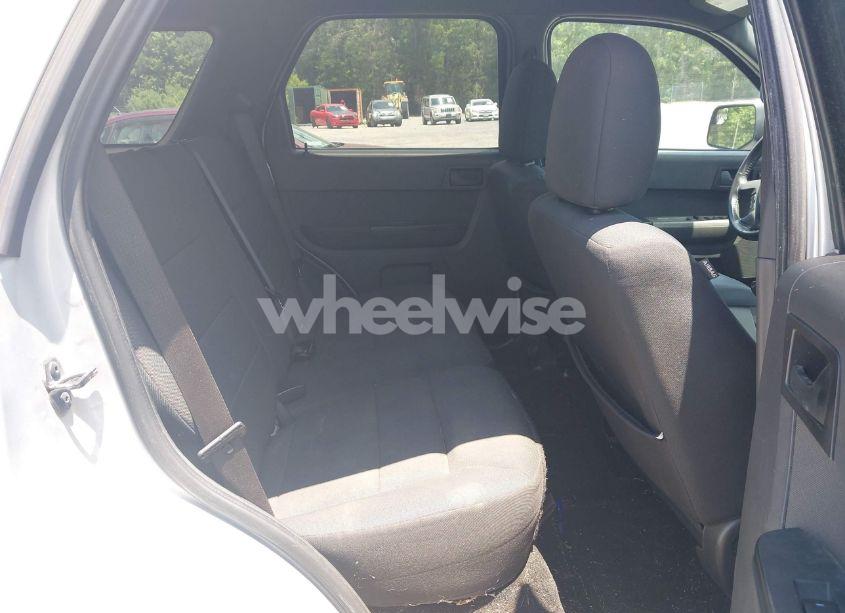 Photo 8 of 2012 Ford Escape XLT (VIN 1FMCU0DG1CKB79680)