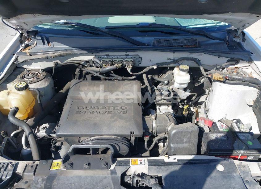 Photo 10 of 2010 Ford Escape XLT (VIN 1FMCU0DG2AKA30448)